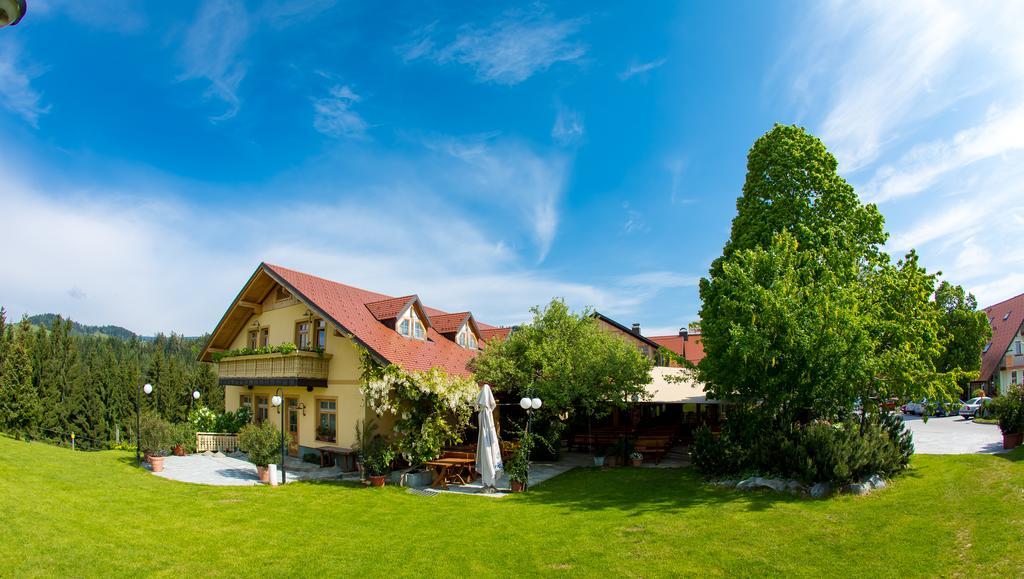 Guesthouse Smogavc Zrece Exterior photo